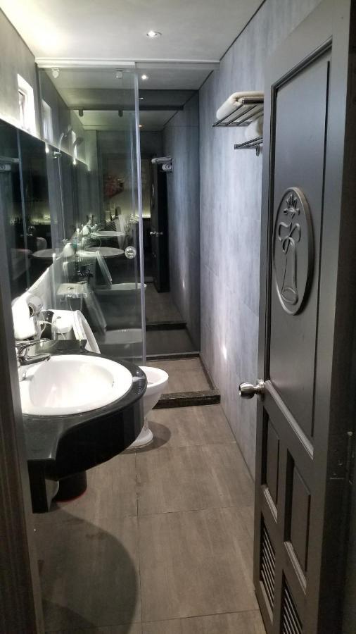 Bonita Boutique Hotel Хошимин Екстериор снимка